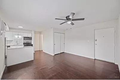 6449 Montgomery Road #5, Cincinnati, OH 45213 - Photo 3