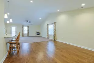 715 Villa Ct, Trenton, OH 45067 - Photo 7