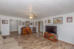 198 Finland Dr, Lake Lakengren, OH 45320 - Photo 7