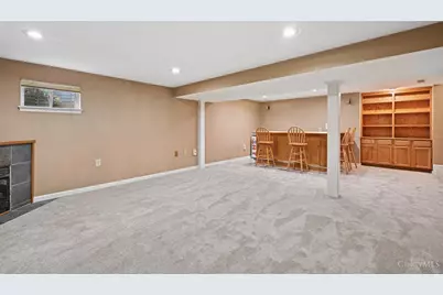 8592 Sunmont Drive, Anderson Township, OH 45255 - Photo 11