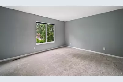 8592 Sunmont Drive, Anderson Township, OH 45255 - Photo 25