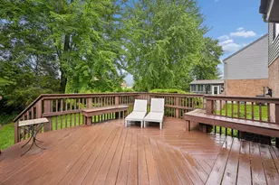 8592 Sunmont Dr, Anderson Township, OH 45255 - Photo 23