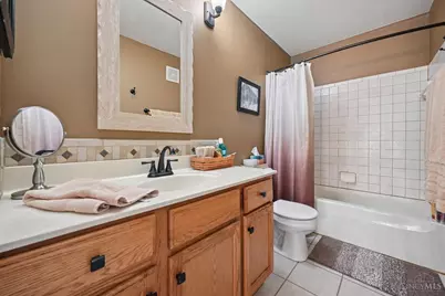 8592 Sunmont Drive, Anderson Township, OH 45255 - Photo 23