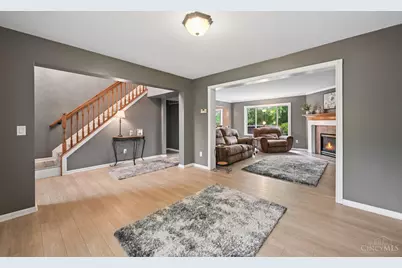8592 Sunmont Drive, Anderson Township, OH 45255 - Photo 5