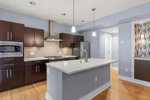11 Mercer St, Cincinnati, OH 45202 - Photo 5