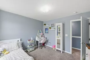 1965 Meadowsweet Dr, Turtle Creek Township, OH 45036 - Photo 25