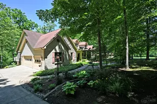 5723 Chancellor Ln, Hamilton Township, OH 45152 - Photo 35