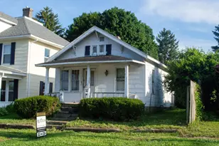 213 E Beech St, Hillsboro, OH 45133 - Photo 1