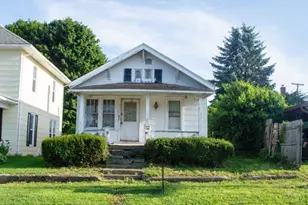 213 E Beech St, Hillsboro, OH 45133 - Photo 1