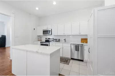 1730 Fairfax Avenue, Cincinnati, OH 45207 - Photo 11
