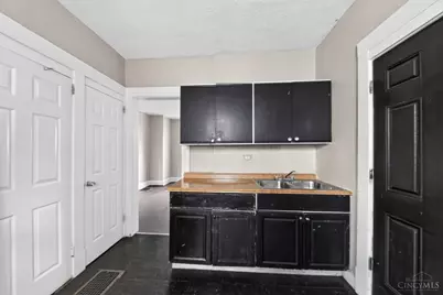 4355 St Lawrence Avenue, Cincinnati, OH 45205 - Photo 9