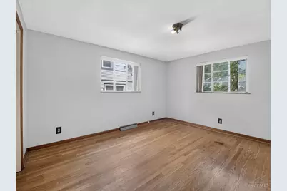 7401 Forest Avenue, Cincinnati, OH 45231 - Photo 27