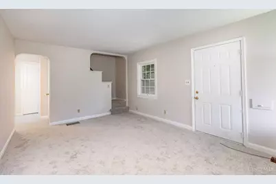 8320 Banbury Street, Cincinnati, OH 45216 - Photo 9