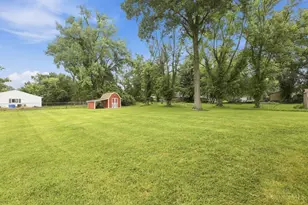 856 Marion Ave, Hamilton Township, OH 45039 - Photo 13