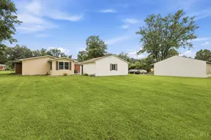 856 Marion Ave, Hamilton Township, OH 45039 - Photo 9