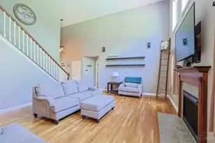 886 Grays Ln, New Richmond, OH 45157 - Photo 9