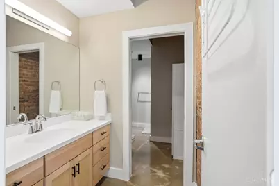 5 W Twelfth Street #9, Cincinnati, OH 45202 - Photo 11
