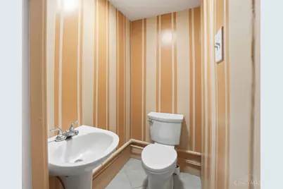 6038 Stanhill Court, Cincinnati, OH 45230 - Photo 21