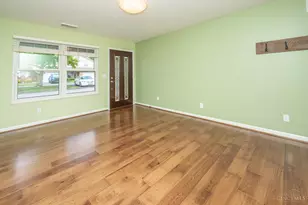 291 Jonathan Ct, Union Township, OH 45255 - Photo 3