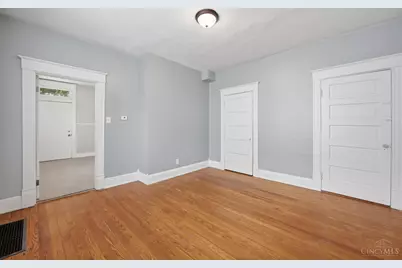 5121 Globe Avenue, Cincinnati, OH 45212 - Photo 7