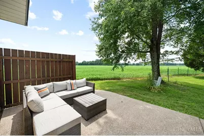 624 Bourbon Street, Blanchester, OH 45107 - Photo 29