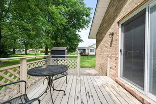 624 Bourbon St, Blanchester, OH 45107 - Photo 27