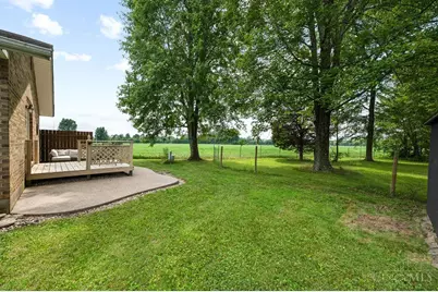 624 Bourbon Street, Blanchester, OH 45107 - Photo 35
