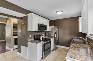 7980 Tall Timbers Dr, Miami Township, OH 45052 - Photo 13