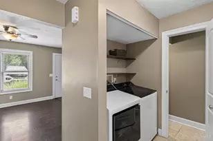 7980 Tall Timbers Dr, Miami Township, OH 45052 - Photo 9