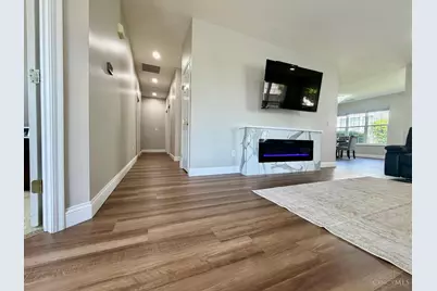 329 Bending Branch Lane, Miamisburg, OH 45342 - Photo 7