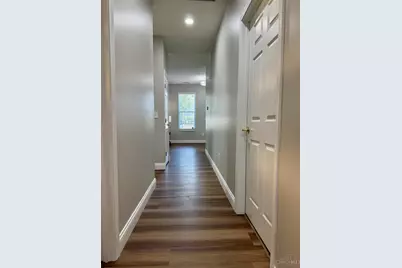 329 Bending Branch Lane, Miamisburg, OH 45342 - Photo 9