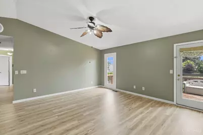 421 Loren Lane, Fairfield, OH 45011 - Photo 7
