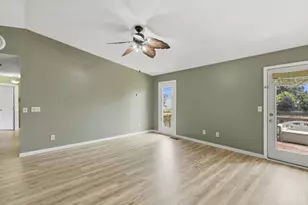 421 Loren Ln, Fairfield, OH 45011 - Photo 7