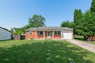 2716 Windon Dr, Colerain Township, OH 45251 - Photo 3