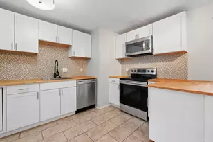 2716 Windon Dr, Colerain Township, OH 45251 - Photo 13