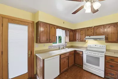 5551 Antoninus Drive, Green Township, OH 45238 - Photo 15