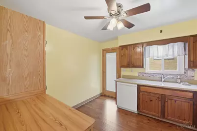 5551 Antoninus Drive, Green Township, OH 45238 - Photo 13
