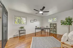 8471 Shuman Ln, Springfield Township, OH 45231 - Photo 29