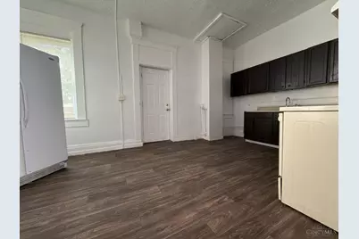 329 Charles Street, Hamilton, OH 45011 - Photo 7
