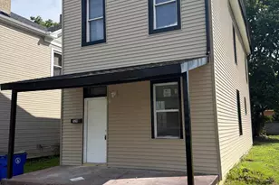 329 Charles St, Hamilton, OH 45011 - Photo 1