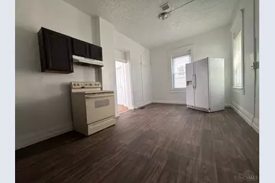329 Charles Street, Hamilton, OH 45011 - Photo 9