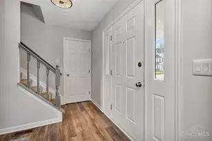 942 Saffron Ln, Miami Township, OH 45150 - Photo 5