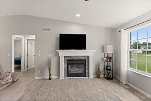 6103 Pine Meadows Dr, Goshen, OH 45140 - Photo 9