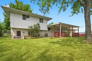 815 Carriage Hill Ln, Hamilton, OH 45013 - Photo 31