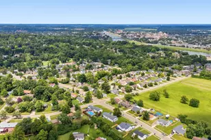 815 Carriage Hill Ln, Hamilton, OH 45013 - Photo 43