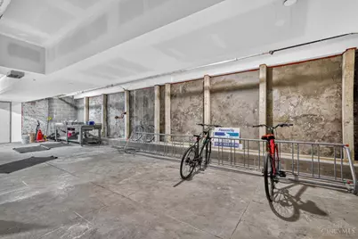 813 Broadway Street #302, Cincinnati, OH 45202 - Photo 21