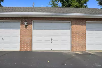 3414 North Bend Road #8, Green Township, OH 45239 - Photo 33