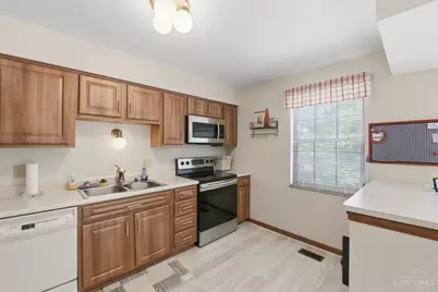 2677 Montana Avenue #23, Cincinnati, OH 45211 - Photo 9
