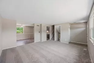 12105 Birchgrove Ct, Colerain Township, OH 45251 - Photo 3