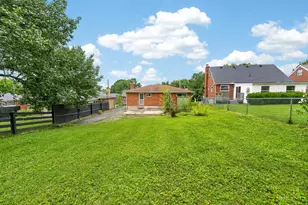 1324 Thurnridge Dr, Reading, OH 45215 - Photo 43